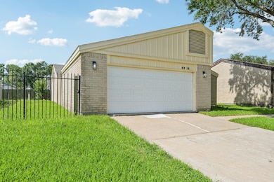 6315 Dellfern Dr, Houston, TX 77035 - photo 5