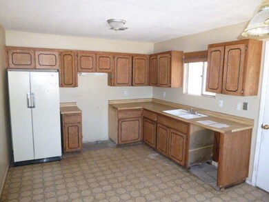 110 S 12th Ave, Yuma, AZ 85364 - photo 4