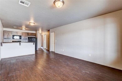 13807 Acme Rd unit 203, Shawnee, OK 74804 - photo 2
