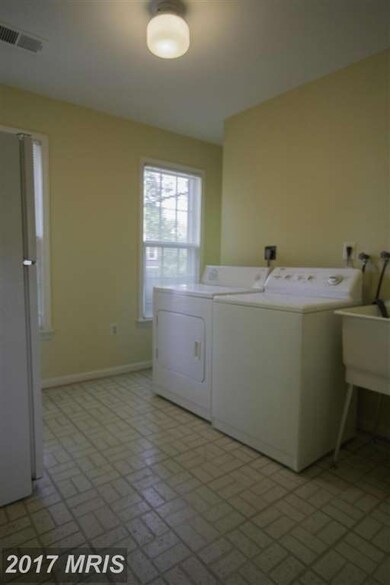 4605 Deming Ave, Alexandria, VA 22312 - photo 4