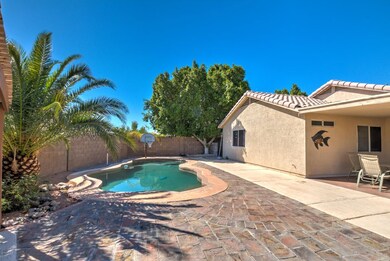 4911 E Colby Cir-50