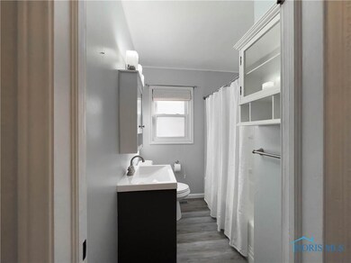 3568 Bellevue Rd, Toledo, OH 43613 - photo 3