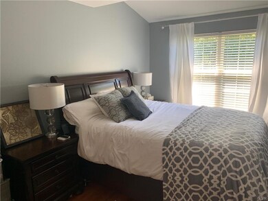 1040 Timberidge Ln, Allentown, PA 18106 - photo 7