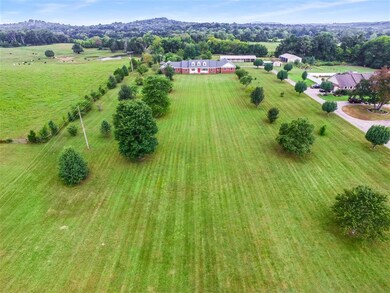 1524 Highway 130 E, Shelbyville, TN 37160 - photo 2