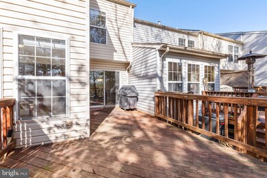 2732 Thornbrook Ct, Odenton, MD 21113 - photo 3