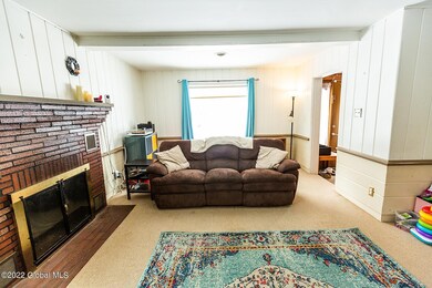 44 Meadow Dr, Troy, NY 12180 - photo 5