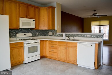 25157 Mcbryde Terrace unit 45D, Chantilly, VA 20152 - photo 2