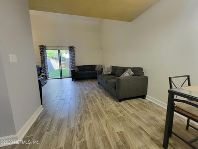 4319 Melissa Ct W, Jacksonville, FL 32210 - photo 7