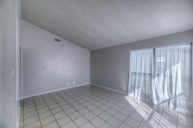 10621 E 114th St N, Owasso, OK 74055 - photo 4