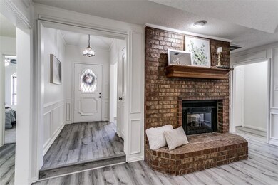 1025 Calloway Dr, Hurst, TX 76053 - photo 3