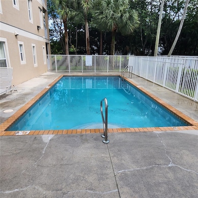 2941 Riverside Dr unit 102, Coral Springs, FL 33065 - photo 5