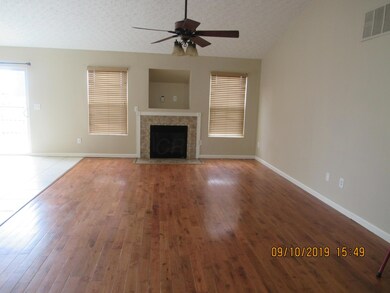 1450 Atwater Ave, Circleville, OH 43113 - photo 6