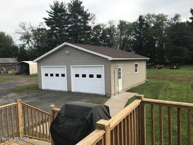 1306 6th Ave, Berwick, PA 18603 - photo 5