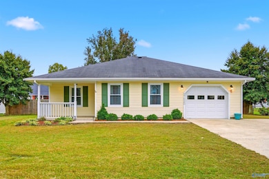 17620 Owens St, Athens, AL 35611 - photo 2