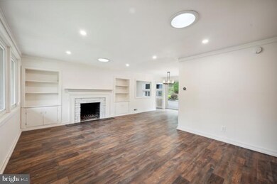 7 Greenbriar Ln, Newtown Square, PA 19073 - photo 3