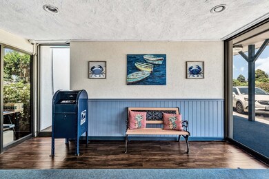 135 Scranton Ave unit 406, Falmouth, MA 2540 - photo 3