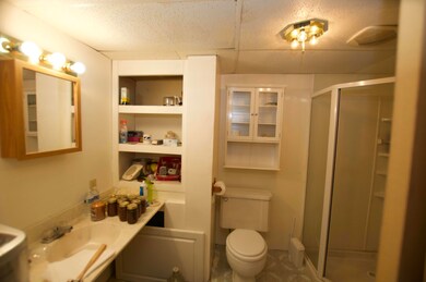 1313 11th Ave SW, Jamestown, ND 58401 - photo 4