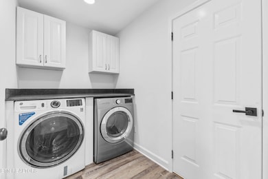 1717 Appian Way, Knoxville, TN 37923 - photo 6