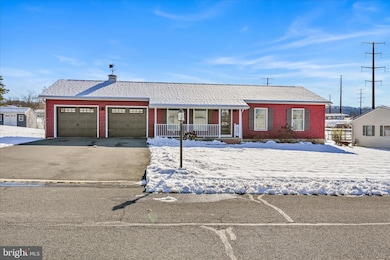 612 Orchard Ave, Schuylkill Haven, PA 17972 - photo 3