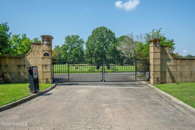 112 Wateredge Cir, Carencro, LA 70520 - photo 4