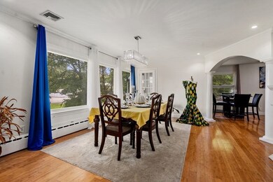520 E Central St, Franklin, MA 02038 - photo 3