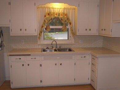Kitchen Cabinets