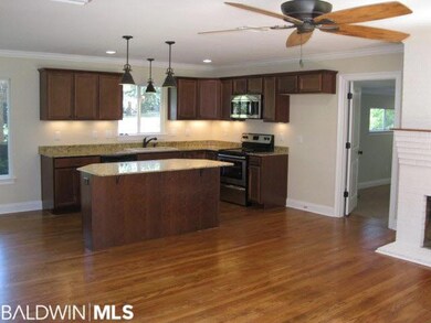 Beautiful hardwood floors, granite counters, stain