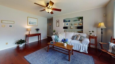 690 Elm St, South Dartmouth, MA 02748 - photo 5