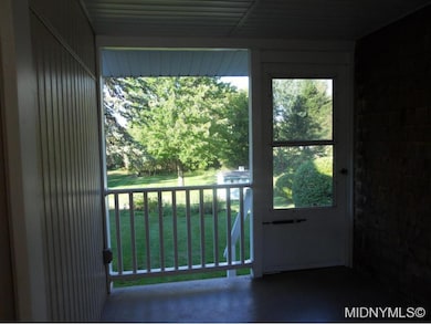 Porch/Breezeway
