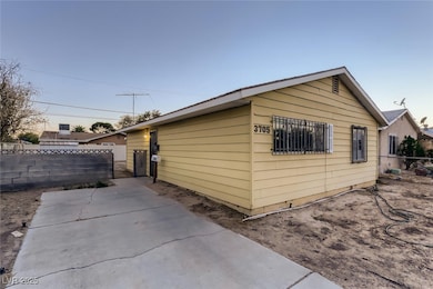 3705 Haddock Ave, North Las Vegas, NV 89030 - photo 3