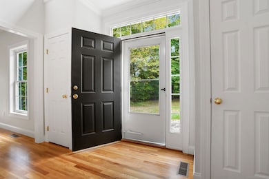 24 Pine Tree Hill Rd, Newtown, CT 06470 - photo 3