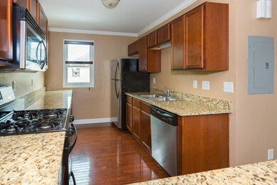 REALESTATEJOB-11