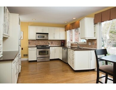 1355 Beacon St, Waban, MA 02468 - photo 4