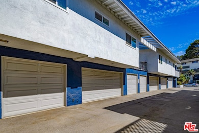 1110 Barbara St, Redondo Beach, CA 90277 - photo 4