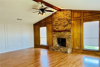 300 Stoneybrook Dr, Wylie, TX 75098 - photo 2
