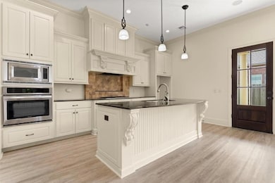 6105 W Azalea, Lake Charles, LA 70605 - photo 5