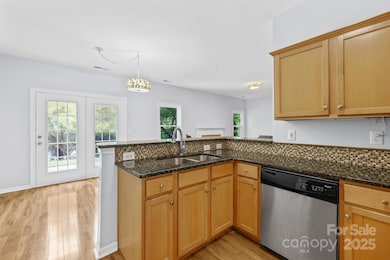 8151 Chatham Oaks Dr, Concord, NC 28027 - photo 7