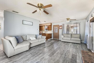 2615 W Highland Dr, Granbury, TX 76049 - photo 6