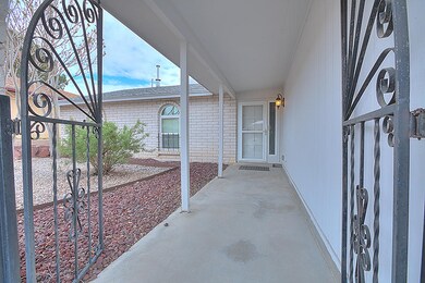 6608 Esther Ave NE, Albuquerque, NM 87109 - photo 4
