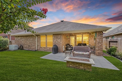 12310 W Elizabeth Shore Loop, Cypress, TX 77433 - photo 5