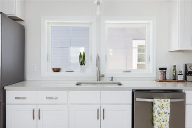 Granite counter tops.
