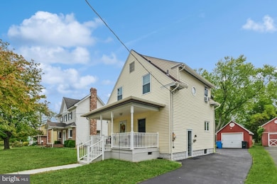 340 W Clayton Ave, Clayton, NJ 08312 - photo 2