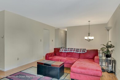 07-Living Room
