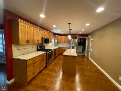 5920 Shellbark Ct, Columbus, IN 47201 - photo 6