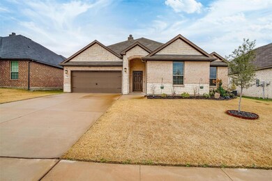 708 Hackamore St, White Settlement, TX 76108 - photo 3