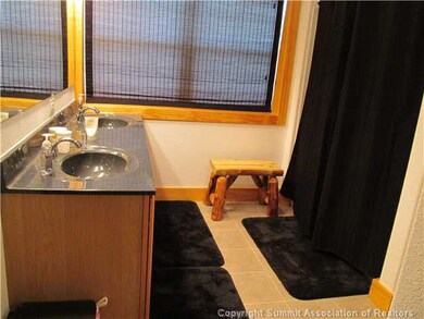 Master Bath/Spa.