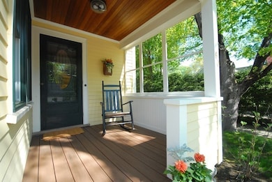 60 Laurel St, Concord, MA 01742 - photo 3