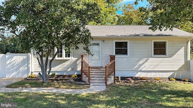 1520 Maryland Ave, Woodbridge, VA 22191 - photo 3