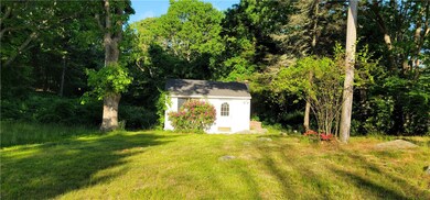 318 Post Rd, Westerly, RI 02891 - photo 4