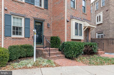 705 W Abingdon Ct, Alexandria, VA 22314 - photo 2